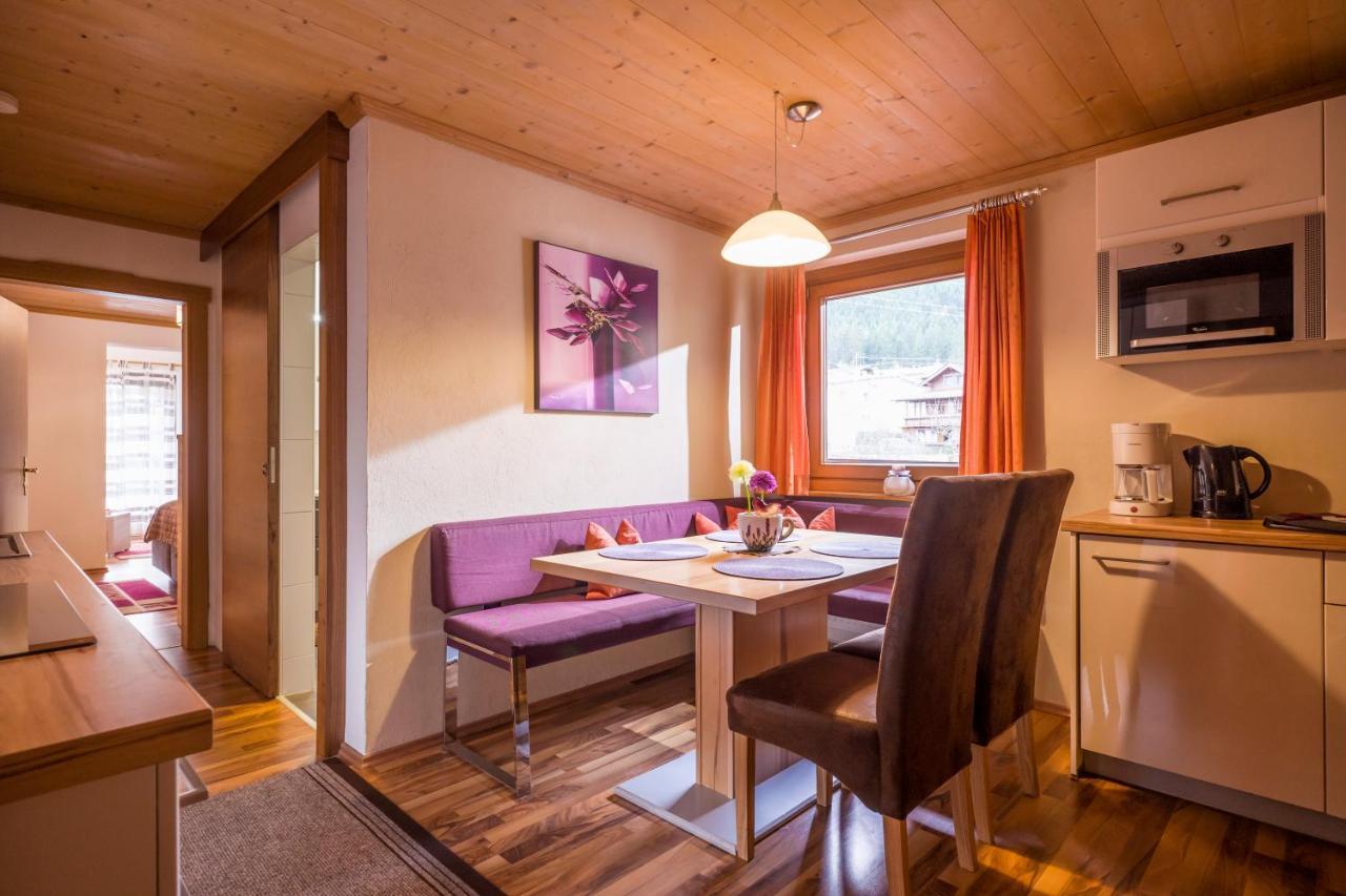 Appartements Enzian フィンケンベルク エクステリア 写真